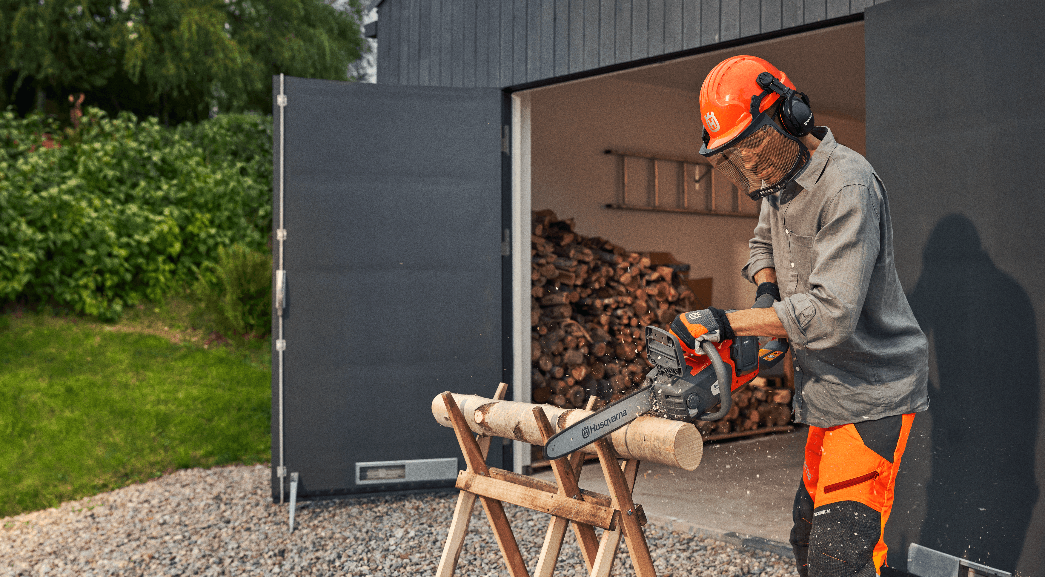 Hearing protectors, H200 and Alveo image 1